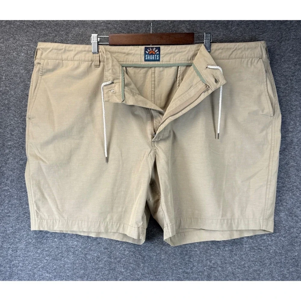 Faherty All Day Shorts Mens 50 Khaki Hybrid Quick Dry Stretch Board 7.5